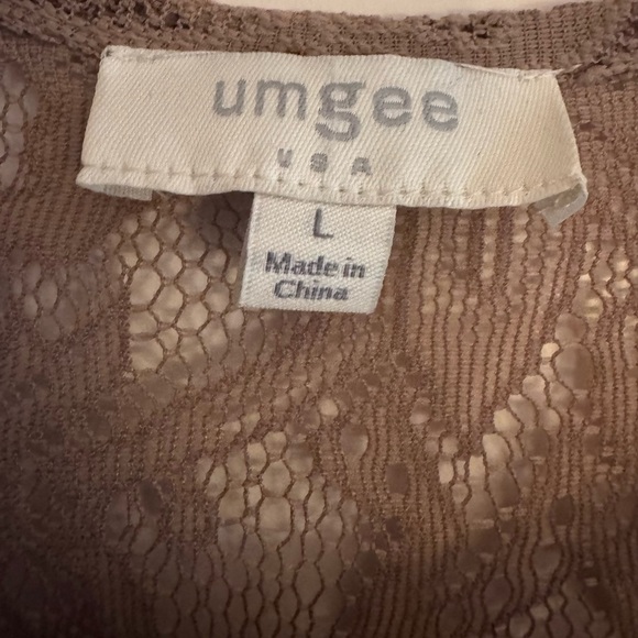UMGEE- LOOK AT ME!!! I’m SO CUTE!! Elegant Lace Dress in Tan - Picture 9 of 10